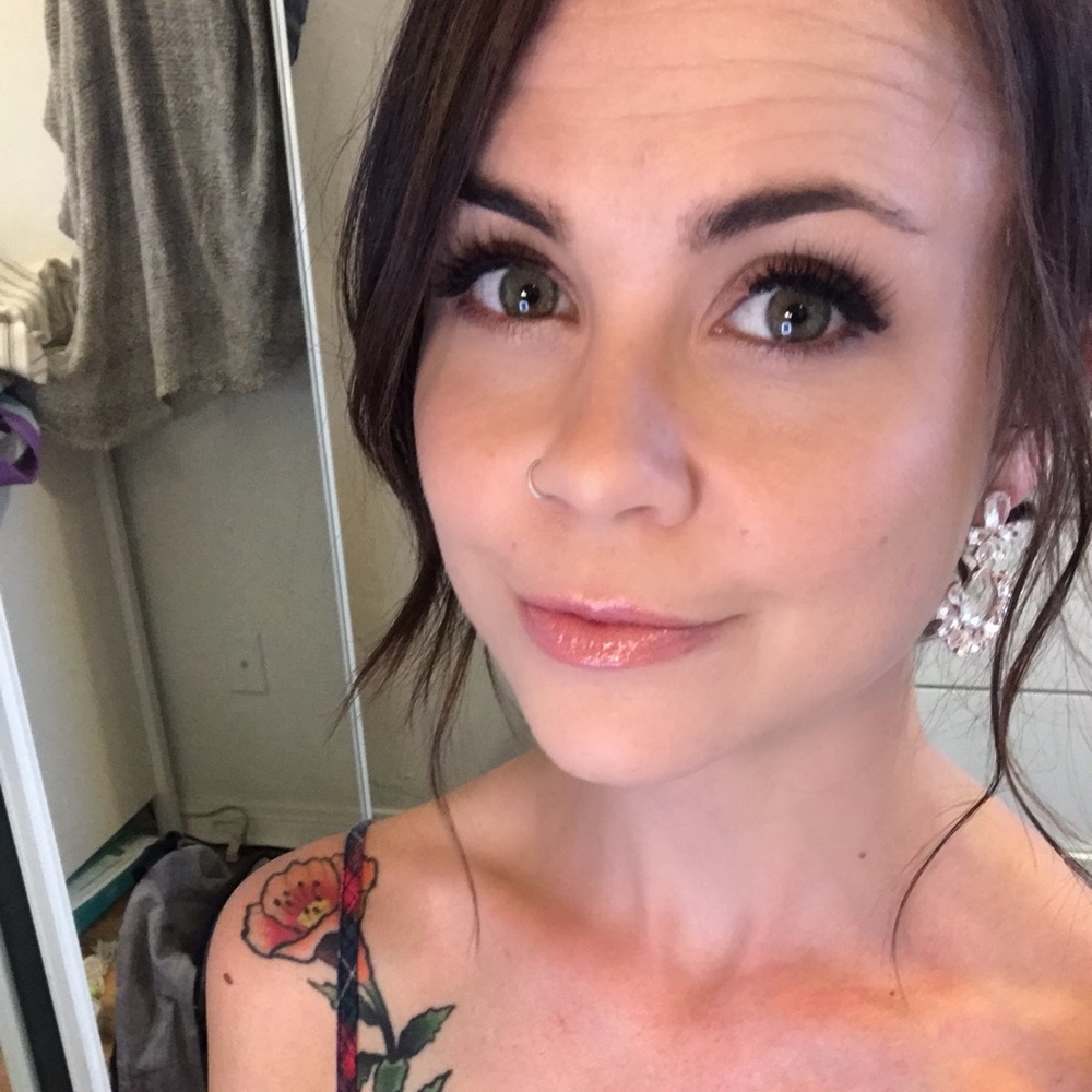 Meet your Posher, Shannon